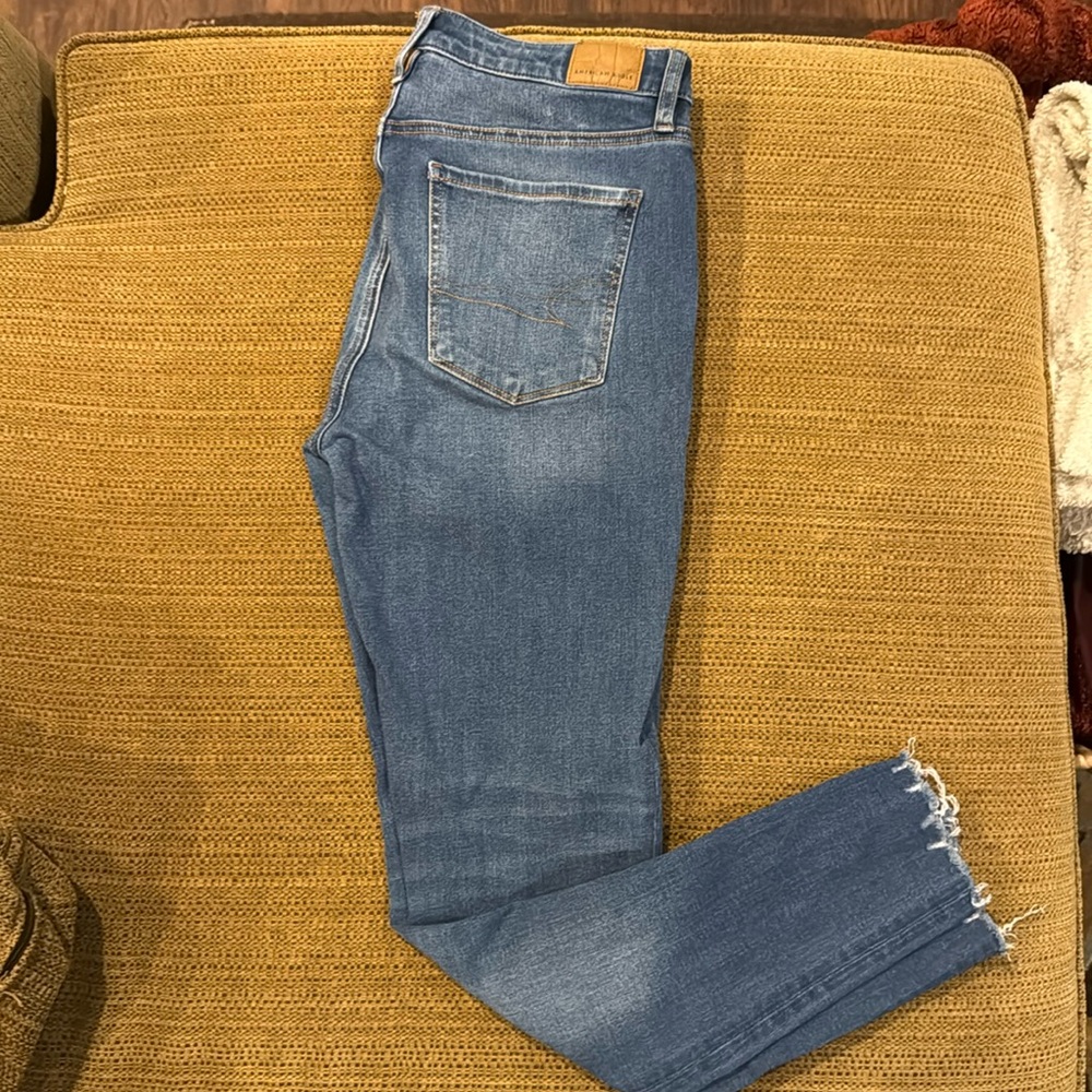 American Eagle Super Hi-Rise Jegging